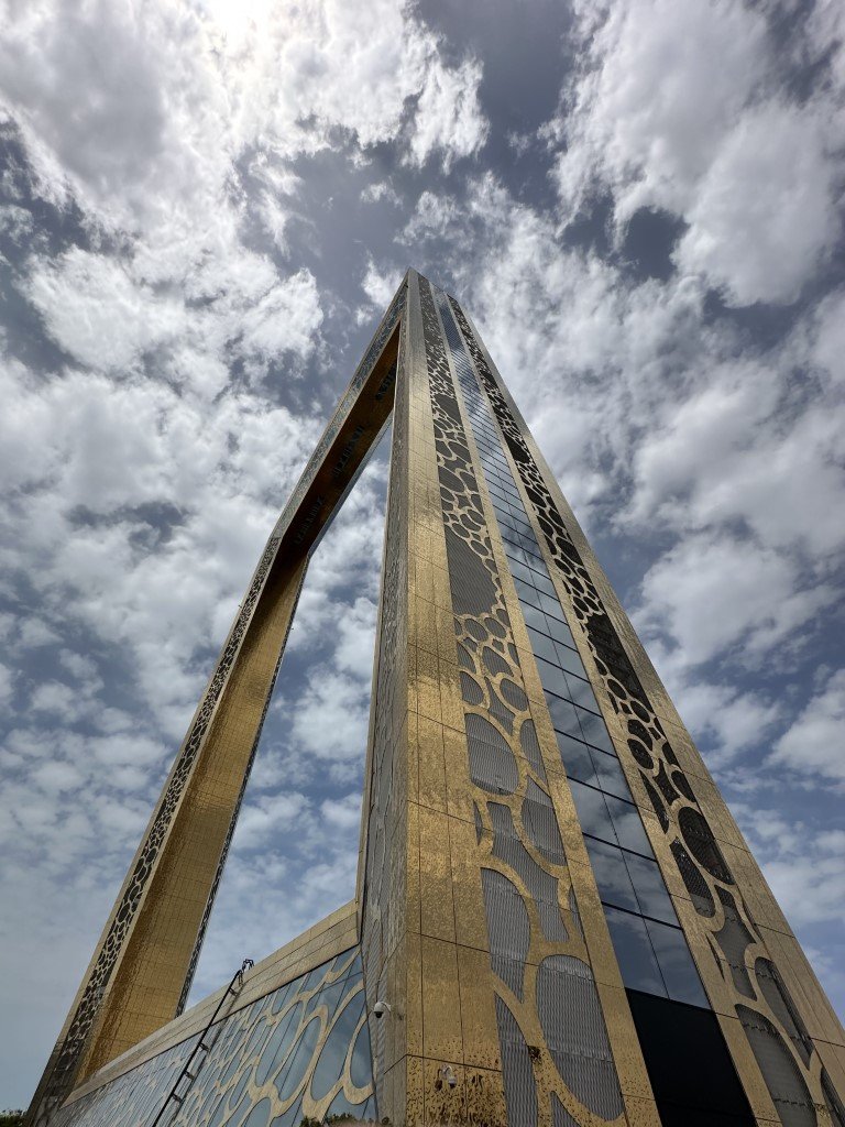 Dubai tour - Facts about Dubai Frame 