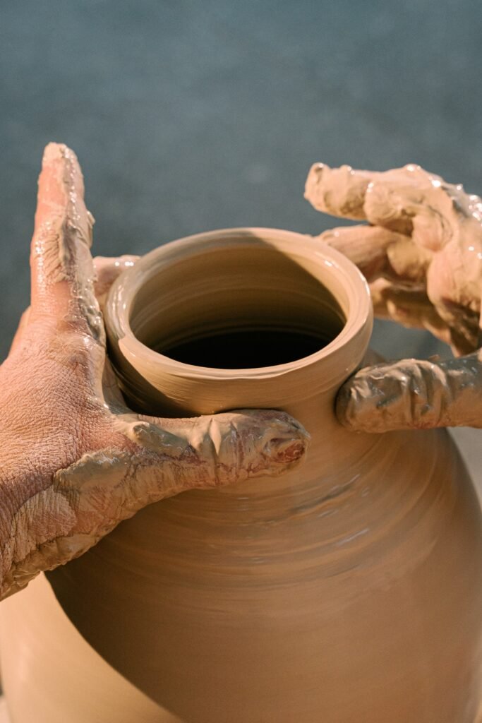 Visit in Dubai - Learn how to make pottery