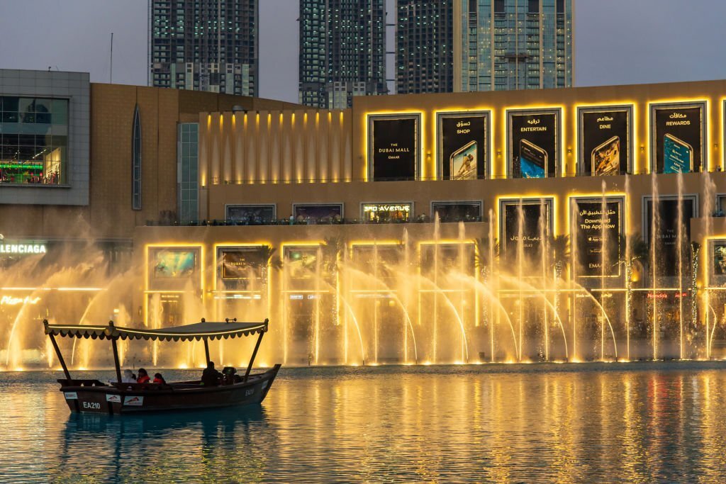 Things to do in Dubai-Dubai fountain 